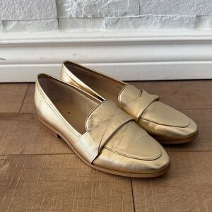 Kate Spade women’s gold loafers - Size 5M